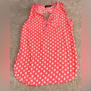 Chen Sleeveless Blouse with Polka Dots size M
